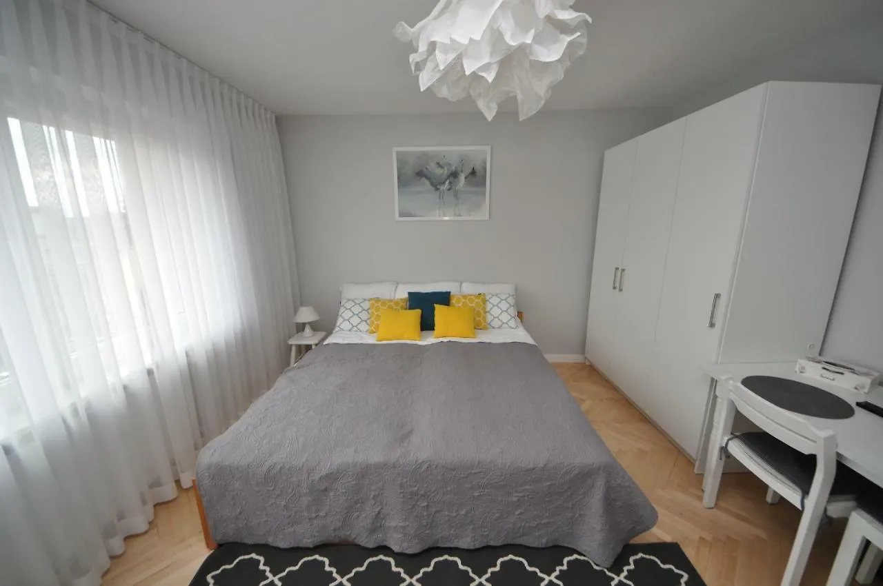 Villa Dzika Plaza Gdaňsk 0*,